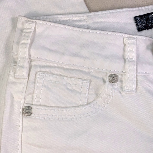 Silver Jeans Suki Mid Flare Super Stretch Embroidered Cropped White Denim - Picture 8 of 13